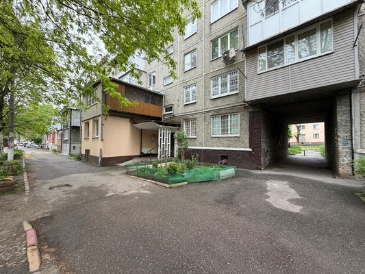 Продам многокомнатную квартиру, Ингушская ул, 9ка, Нальчик г