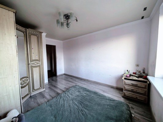 Продам трехкомнатную (3-комн.) квартиру, Кабардинская ул, 62, Нарткала г