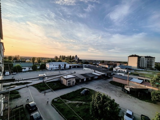 Продам трехкомнатную (3-комн.) квартиру, Кабардинская ул, 62, Нарткала г