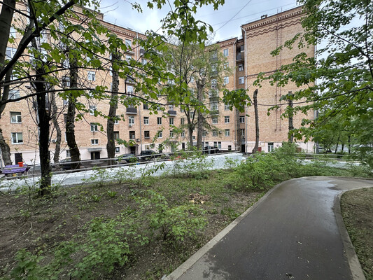 Продам трехкомнатную (3-комн.) квартиру, Трофимова ул, 31, Москва г