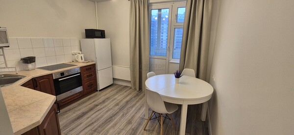 Продам однокомнатную (1-комн.) квартиру, Кременчугская ул, 5к3, Москва г