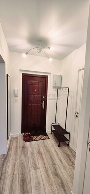 Продам однокомнатную (1-комн.) квартиру, Кременчугская ул, 5к3, Москва г