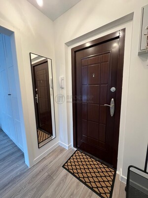 Продам однокомнатную (1-комн.) квартиру, Кременчугская ул, 5к3, Москва г