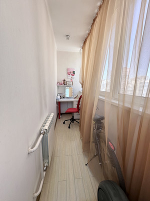 Продам трехкомнатную (3-комн.) квартиру, Дзержинского пр-кт, 230, Новороссийск г