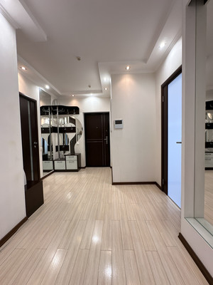 Продам трехкомнатную (3-комн.) квартиру, Дзержинского пр-кт, 230, Новороссийск г