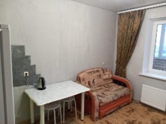 Продам однокомнатную (1-комн.) квартиру, Красина ул, 53, Цемдолина с
