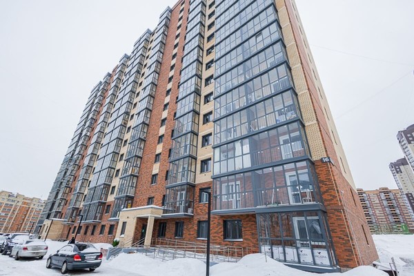 Продам двухкомнатную (2-комн.) квартиру, Закаменский мкр, 16, Новосибирск г