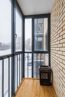 Продам двухкомнатную (2-комн.) квартиру, Закаменский мкр, 16, Новосибирск г