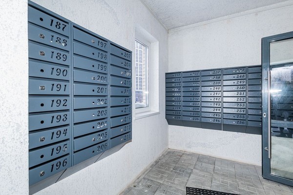 Продам двухкомнатную (2-комн.) квартиру, Закаменский мкр, 16, Новосибирск г