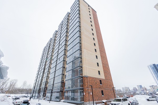 Продам двухкомнатную (2-комн.) квартиру, Закаменский мкр, 16, Новосибирск г