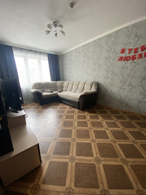 Продам двухкомнатную (2-комн.) квартиру, Маяк ул, 27, Икша рп