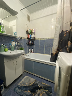Продам двухкомнатную (2-комн.) квартиру, Маяк ул, 27, Икша рп