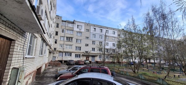Продам двухкомнатную (2-комн.) квартиру, Федосеенко ул, 101, Нижний Новгород г