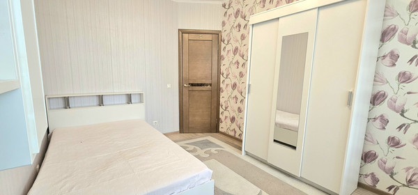 Продам двухкомнатную (2-комн.) квартиру, Московская ул, 59, Краснодар г