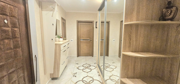 Продам двухкомнатную (2-комн.) квартиру, Московская ул, 59, Краснодар г