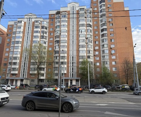 Продам однокомнатную (1-комн.) квартиру, Энтузиастов ш, 11Ак1, Москва г