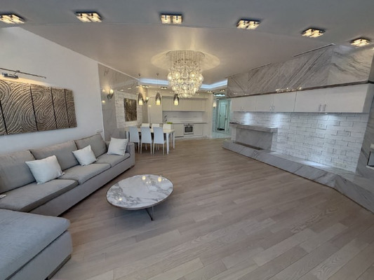 Продам трехкомнатную (3-комн.) квартиру, Мосфильмовская ул, 74кБ, Москва г