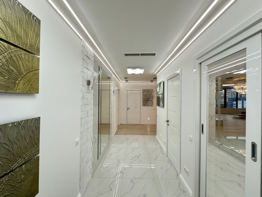Продам трехкомнатную (3-комн.) квартиру, Мосфильмовская ул, 74кБ, Москва г