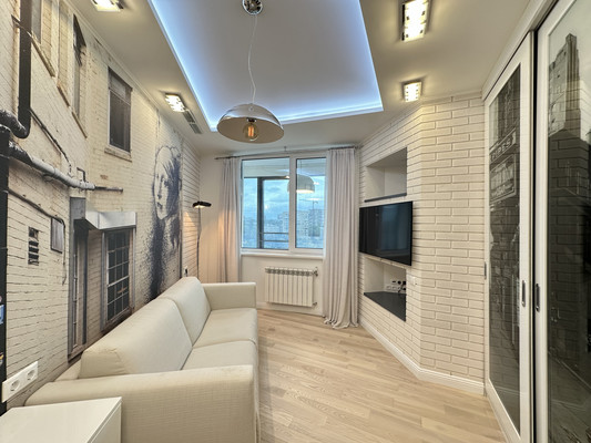 Продам трехкомнатную (3-комн.) квартиру, Мосфильмовская ул, 74кБ, Москва г