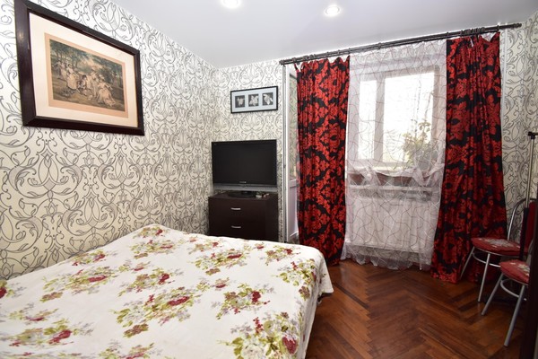 Продам трехкомнатную (3-комн.) квартиру, Олеко Дундича ул, 39Ак1, Санкт-Петербург г