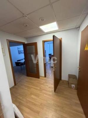 Сдам коммерческое помещение 189 м2, Варшавское ш, 37А, Москва г