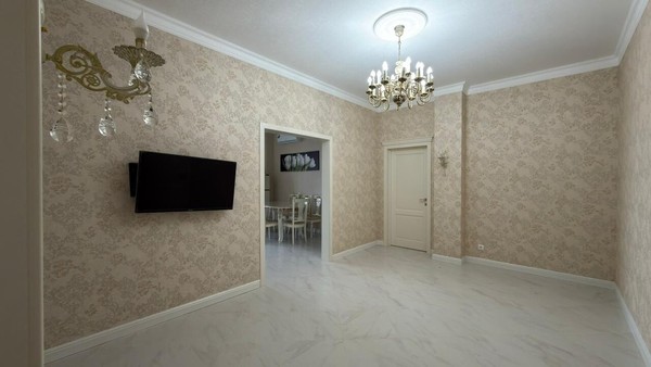 Продам трехкомнатную (3-комн.) квартиру, Тлостанова ул, 16, Нальчик г