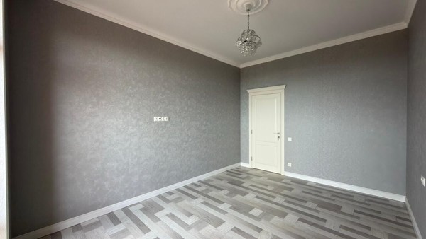 Продам трехкомнатную (3-комн.) квартиру, Тлостанова ул, 16, Нальчик г