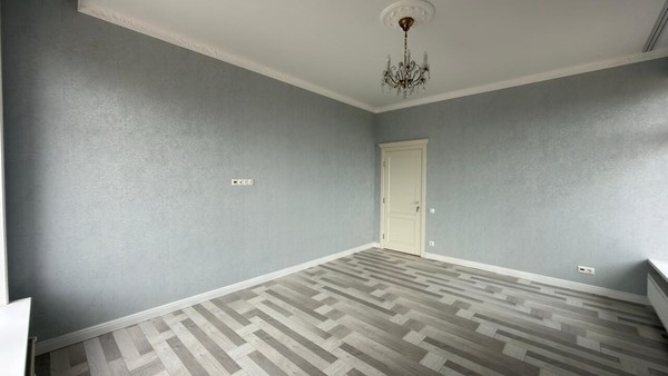 Продам трехкомнатную (3-комн.) квартиру, Тлостанова ул, 16, Нальчик г