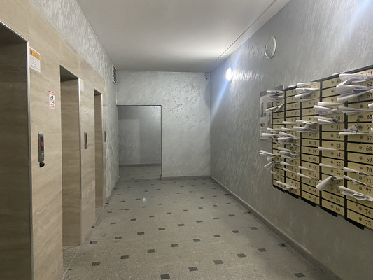 Продам трехкомнатную (3-комн.) квартиру, Тлостанова ул, 16, Нальчик г