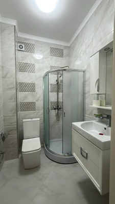 Продам трехкомнатную (3-комн.) квартиру, Тлостанова ул, 16, Нальчик г