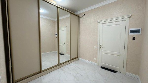 Продам трехкомнатную (3-комн.) квартиру, Тлостанова ул, 16, Нальчик г