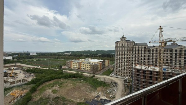 Продам трехкомнатную (3-комн.) квартиру, Тлостанова ул, 16, Нальчик г