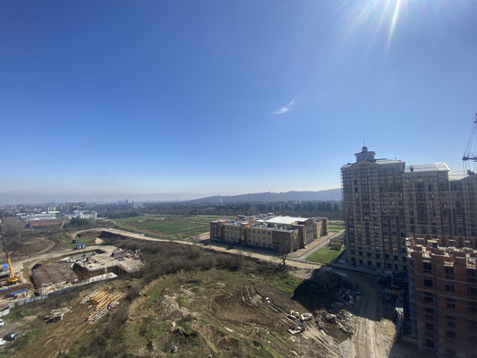 Продам трехкомнатную (3-комн.) квартиру, Тлостанова ул, 16, Нальчик г
