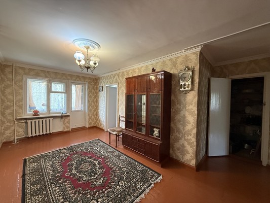 Продам трехкомнатную (3-комн.) квартиру, Пачева ул, 28, Нальчик г