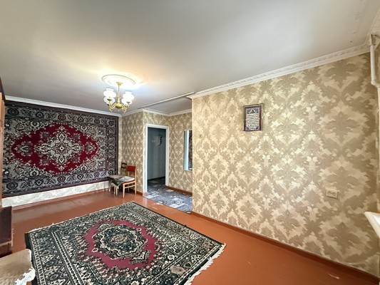 Продам трехкомнатную (3-комн.) квартиру, Пачева ул, 28, Нальчик г