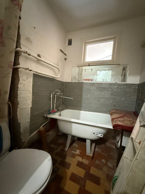 Продам трехкомнатную (3-комн.) квартиру, Пачева ул, 28, Нальчик г