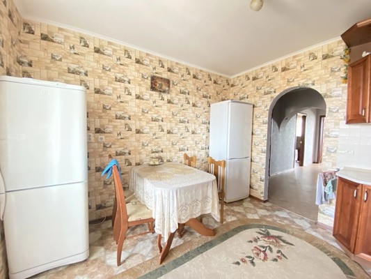 Продам трехкомнатную (3-комн.) квартиру, Мира ул, 70б, Йошкар-Ола г