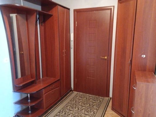 Продам трехкомнатную (3-комн.) квартиру, Мира ул, 70б, Йошкар-Ола г