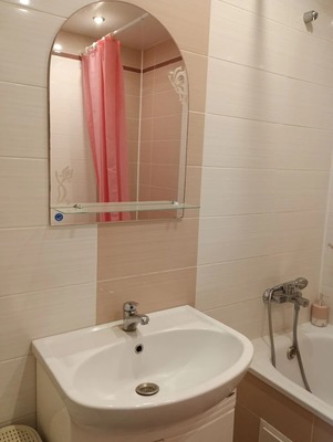 Продам трехкомнатную (3-комн.) квартиру, Мира ул, 70б, Йошкар-Ола г