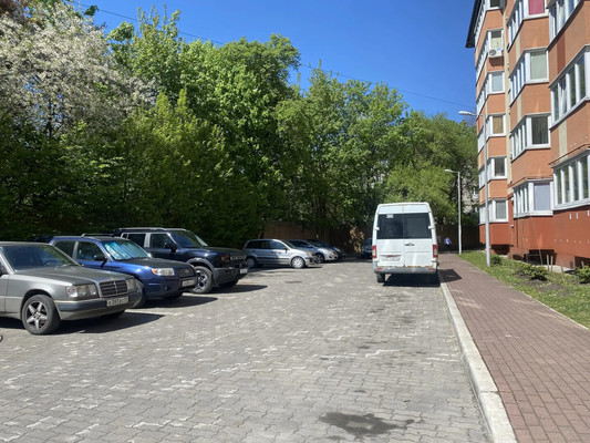 Продам однокомнатную (1-комн.) квартиру, Коммунистическая ул, 39кА, Калининград г