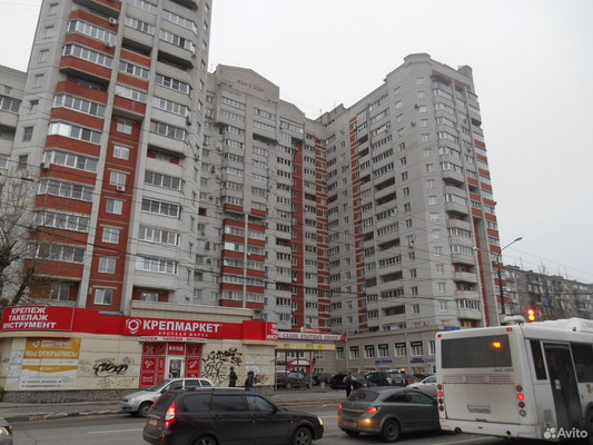 Продам двухкомнатную (2-комн.) квартиру, Хользунова ул, 60б, Воронеж г