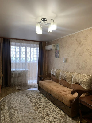 Продам двухкомнатную (2-комн.) квартиру, Хользунова ул, 60б, Воронеж г