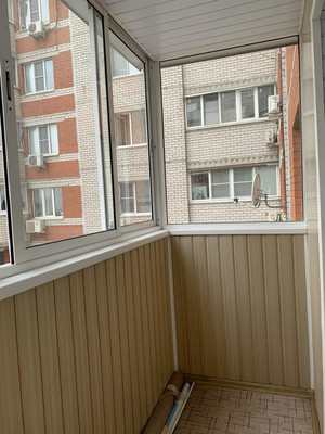 Продам двухкомнатную (2-комн.) квартиру, Хользунова ул, 60б, Воронеж г