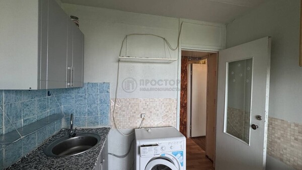 Продам двухкомнатную (2-комн.) квартиру, Палехская ул, 9к1, Москва г
