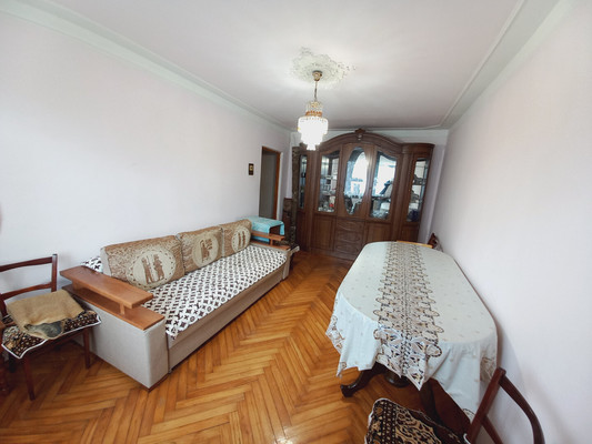 Продам двухкомнатную (2-комн.) квартиру, Т.Идарова ул, 3, Нальчик г
