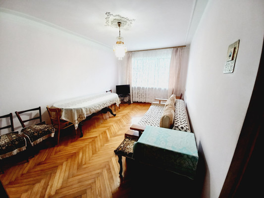 Продам двухкомнатную (2-комн.) квартиру, Т.Идарова ул, 3, Нальчик г
