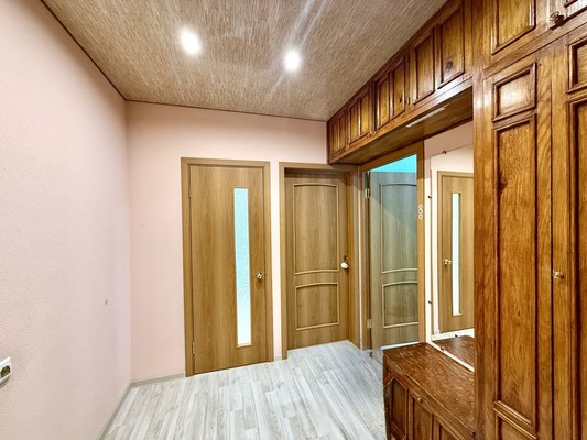 Продам двухкомнатную (2-комн.) квартиру, Морская ул, 14к1, Малый Маяк с