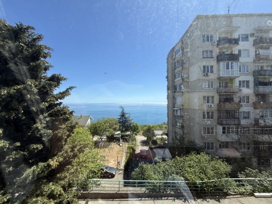 Продам двухкомнатную (2-комн.) квартиру, Морская ул, 14к1, Малый Маяк с