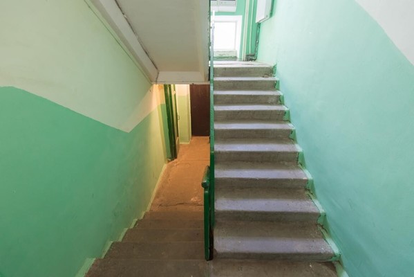 Продам двухкомнатную (2-комн.) квартиру, Коммунистический пр-кт, 27к3, Ростов-на-Дону г