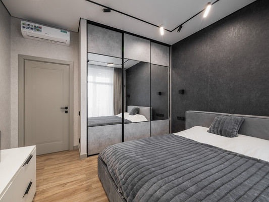 Продам трехкомнатную (3-комн.) квартиру, Невельского проезд, 1к4, Москва г